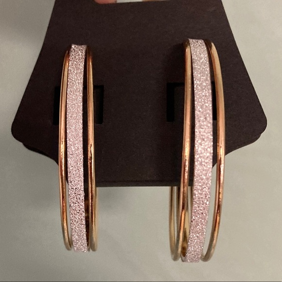 B3G1 Golden Hoop Earrings - Picture 3 of 5